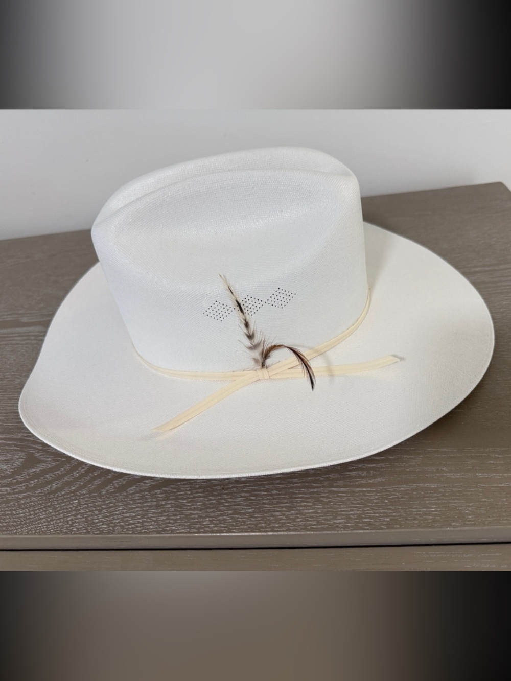 White GoldCoast Sunwear Cowboy Hat